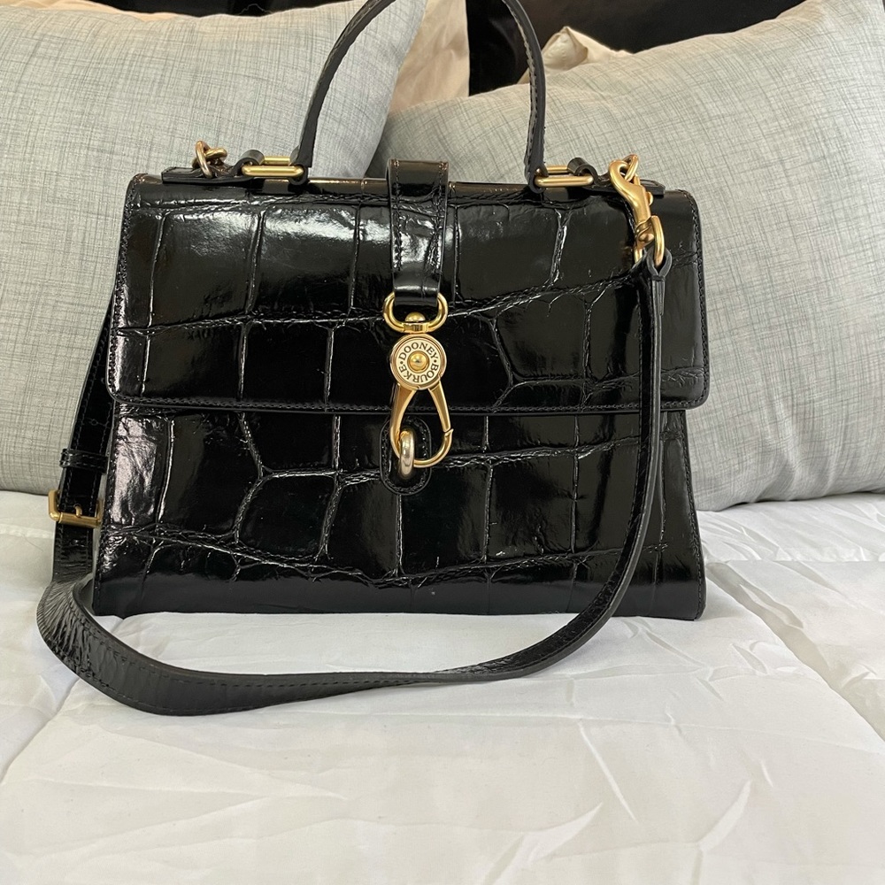 COPY - Dooney& Bourke top handle bag